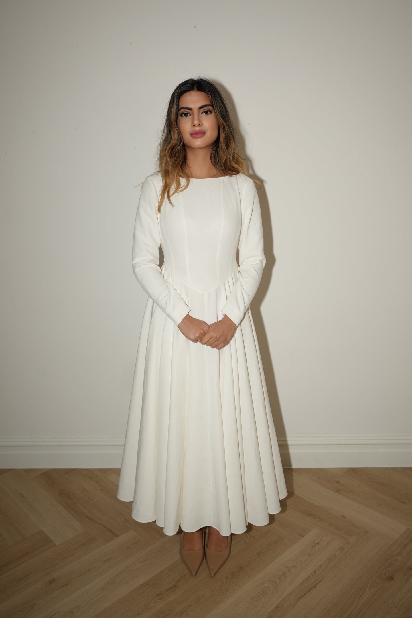 Cotton Blend Flared V Hem Dress White