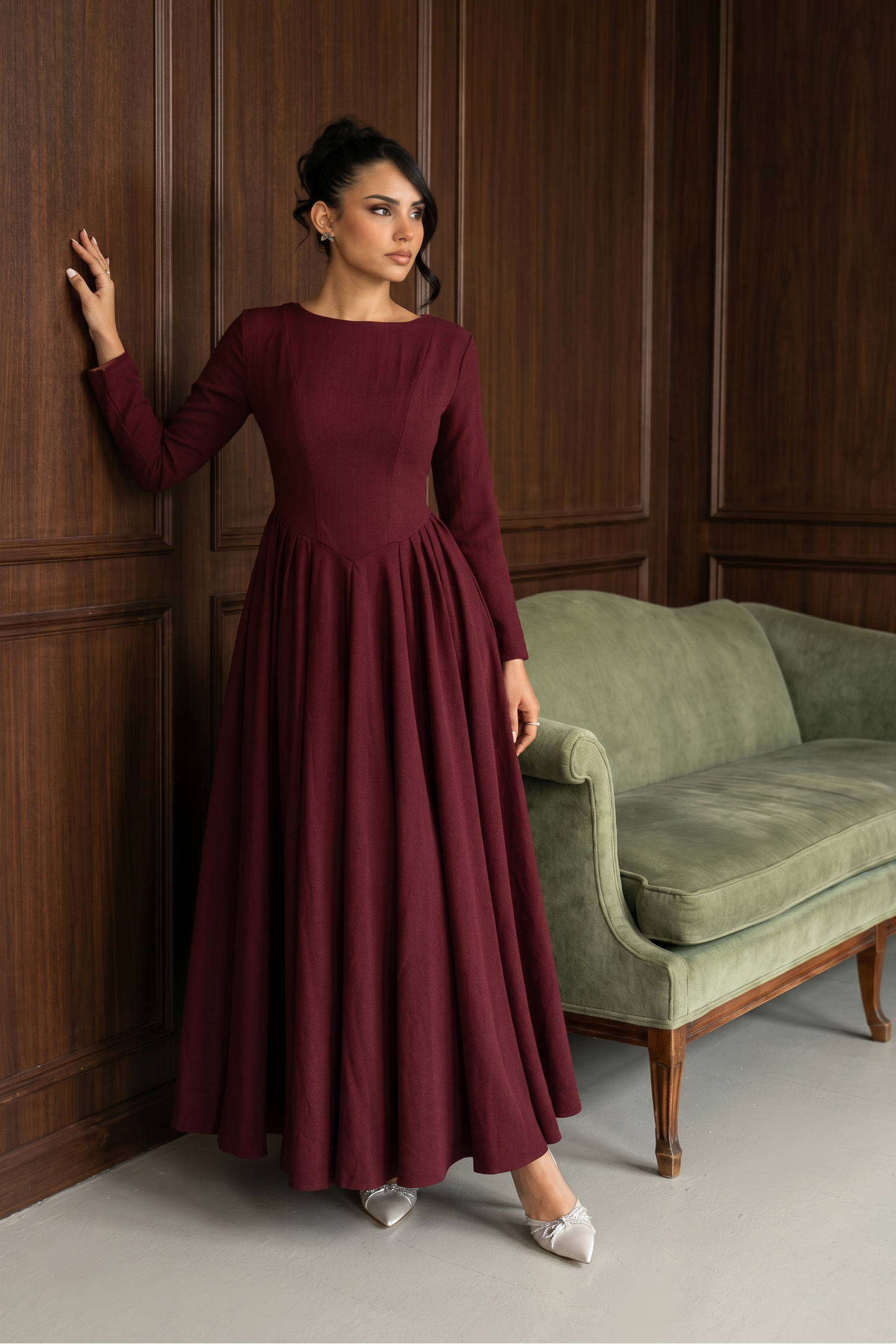 Limited Edition Cotton Blend V Hem Dress Burgundy