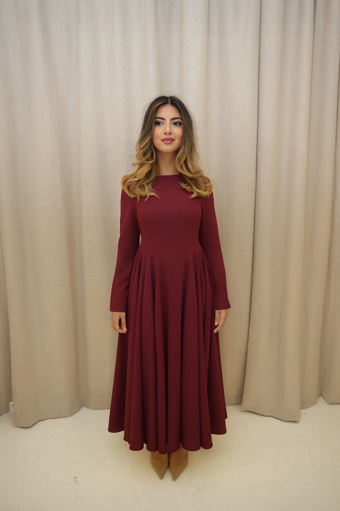 Cotton Blend Flared V Hem Dress Burgandy