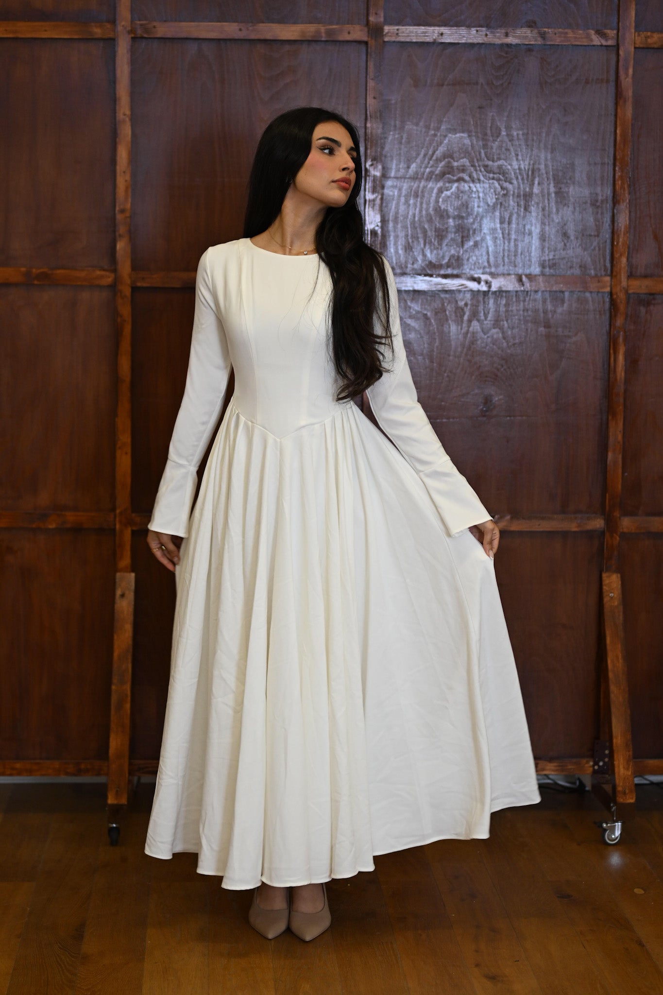 Cotton Blend Flared V Hem Dress White